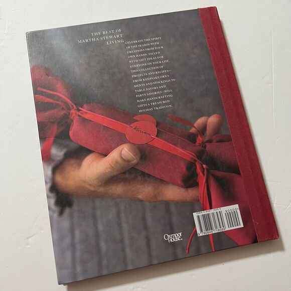 MARTHA STEWART Living Christmas Book Vol 3 Crafts & Keepsakes for the Holidays - Picture 4 of 15